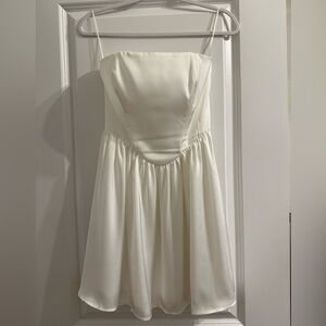 Park & Fifth Cordova Mini Dress (off white color)